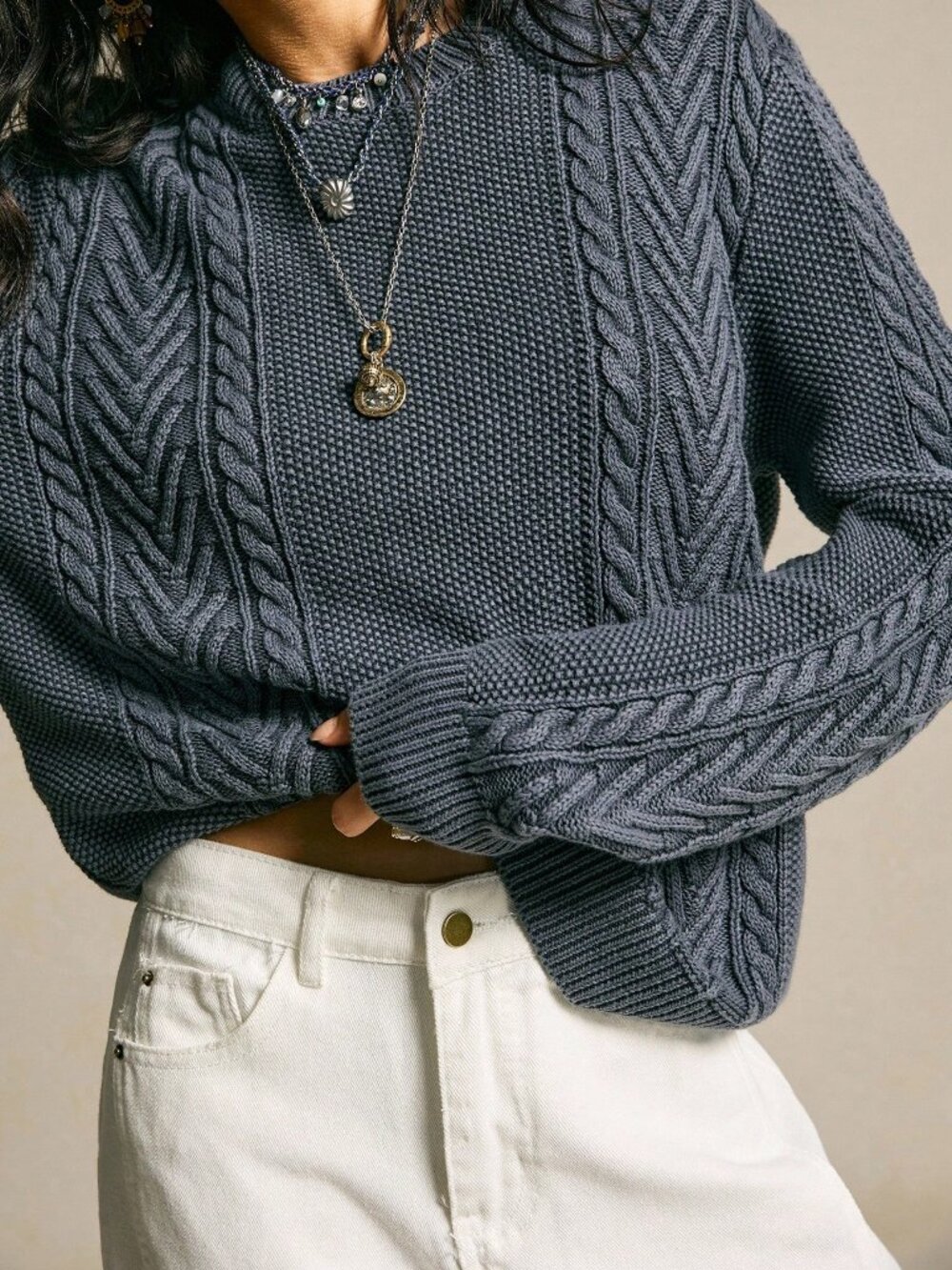 Black Casual Women's Cable Knit Sweater